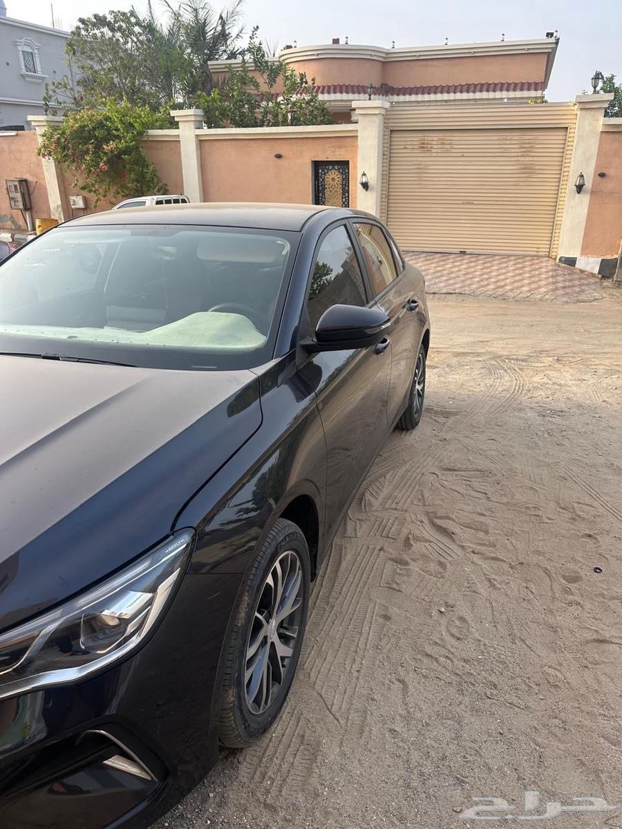 جيلي امجراند نص فل موديل 202463018232436994113