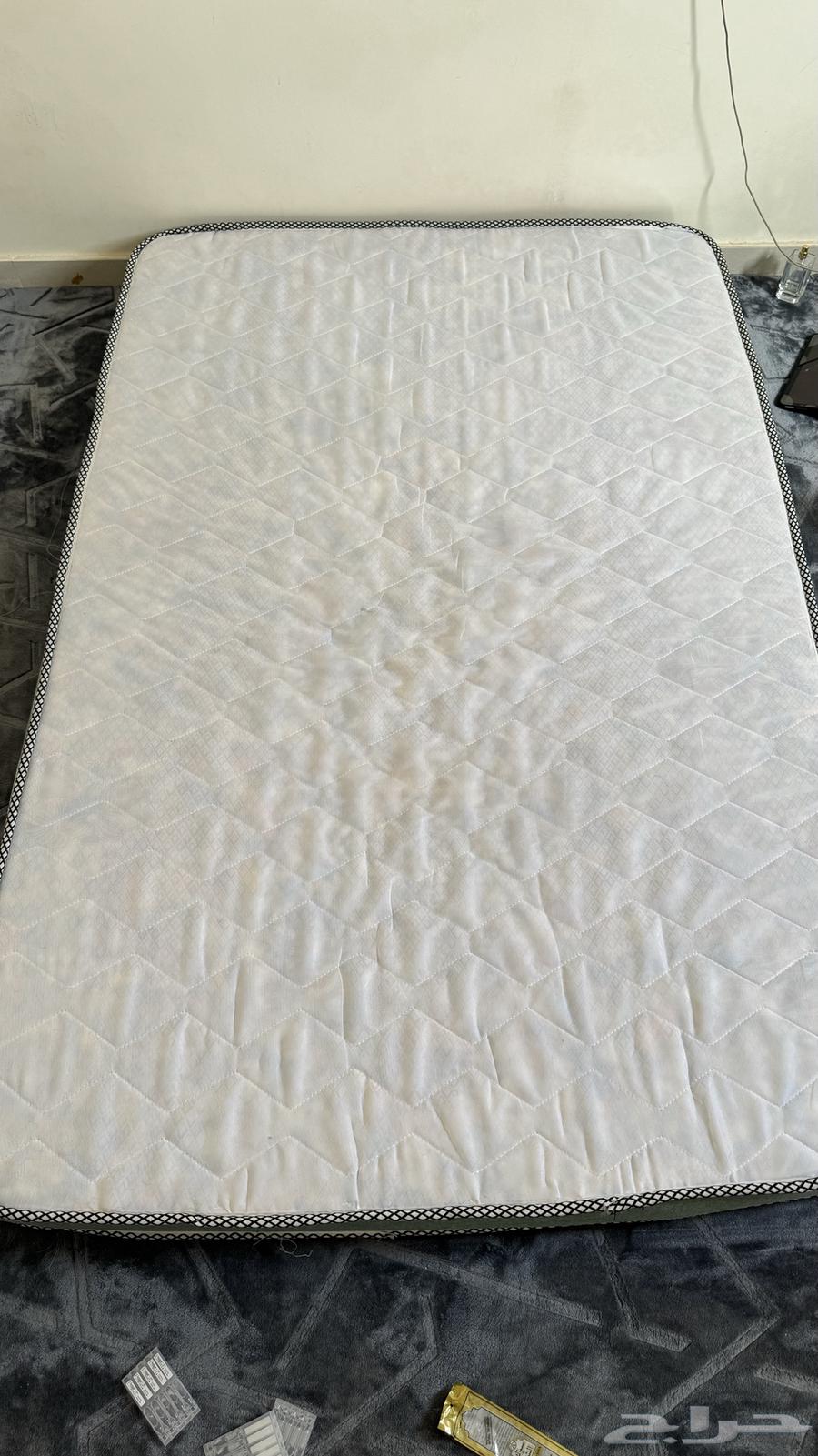 Used Bed for one and a half person (1.5)630135778456331121