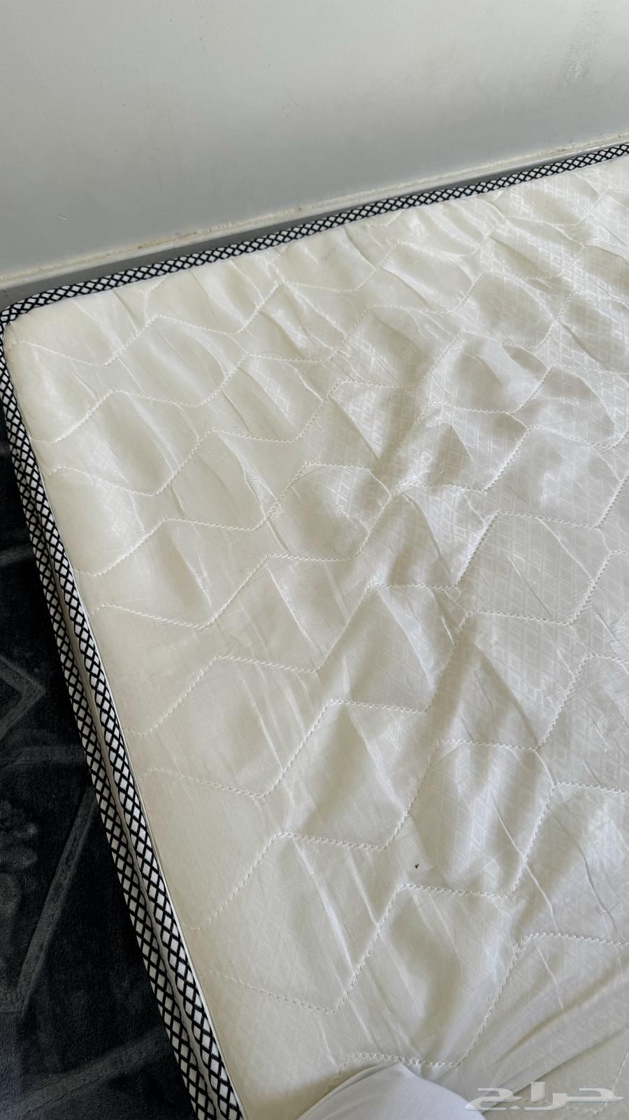 Used Bed for one and a half person (1.5)63013577845633114