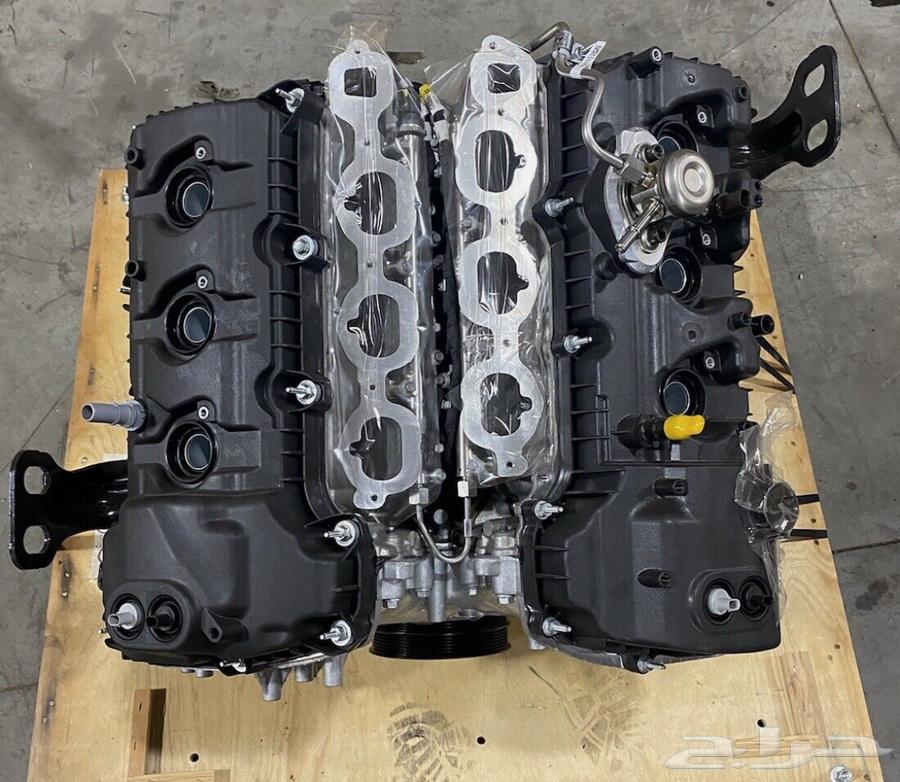 There is a Ford F-150 f150 display and new engines with one-year warranty63016120304770111