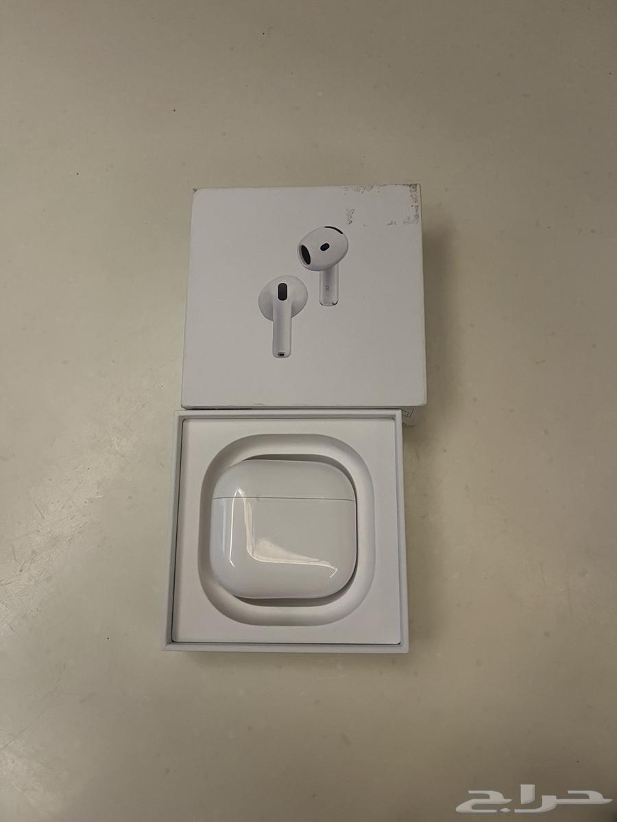 Apple 4th generation headphones630149954325791124