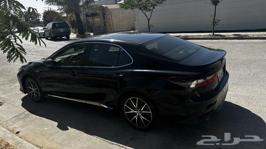 كامري 2023 Gle نص فل63014324167937111