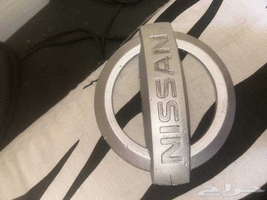 Nissan sign63014315025537118