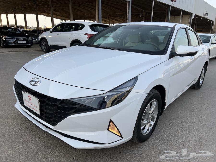 Hyundai Elantra 2023 Standard630125513680661124
