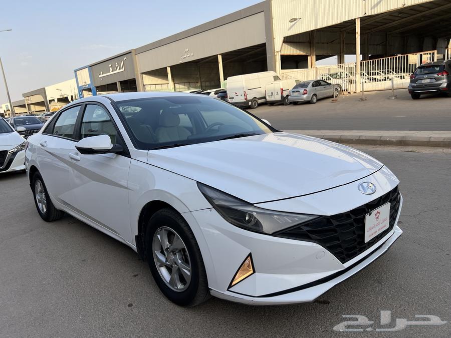 Hyundai Elantra 2023 Standard63012551368066111