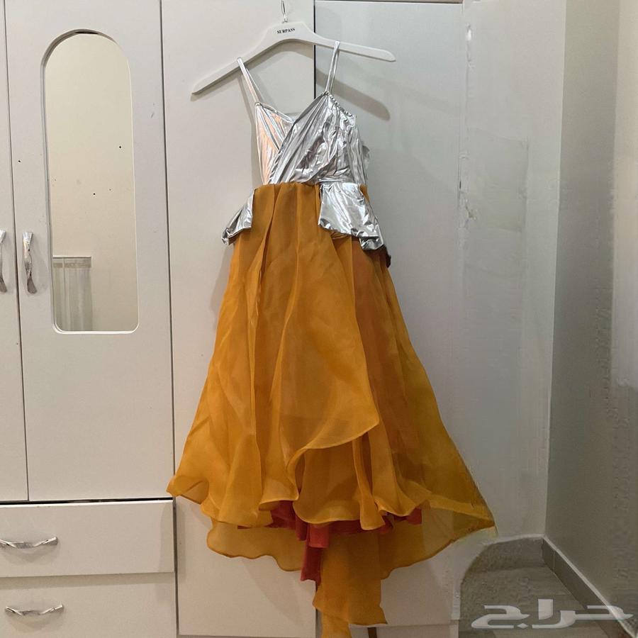 Red dress63013572545922111