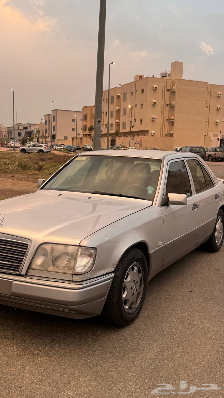 مرسيدس فرخ شبح 9563013882298115114