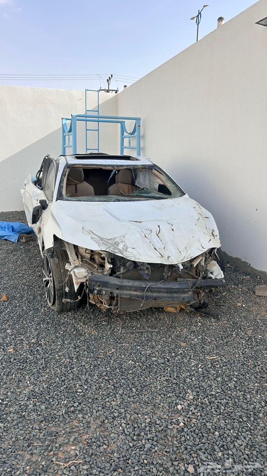 2020 Camry Hybrid crashed63013886841731114