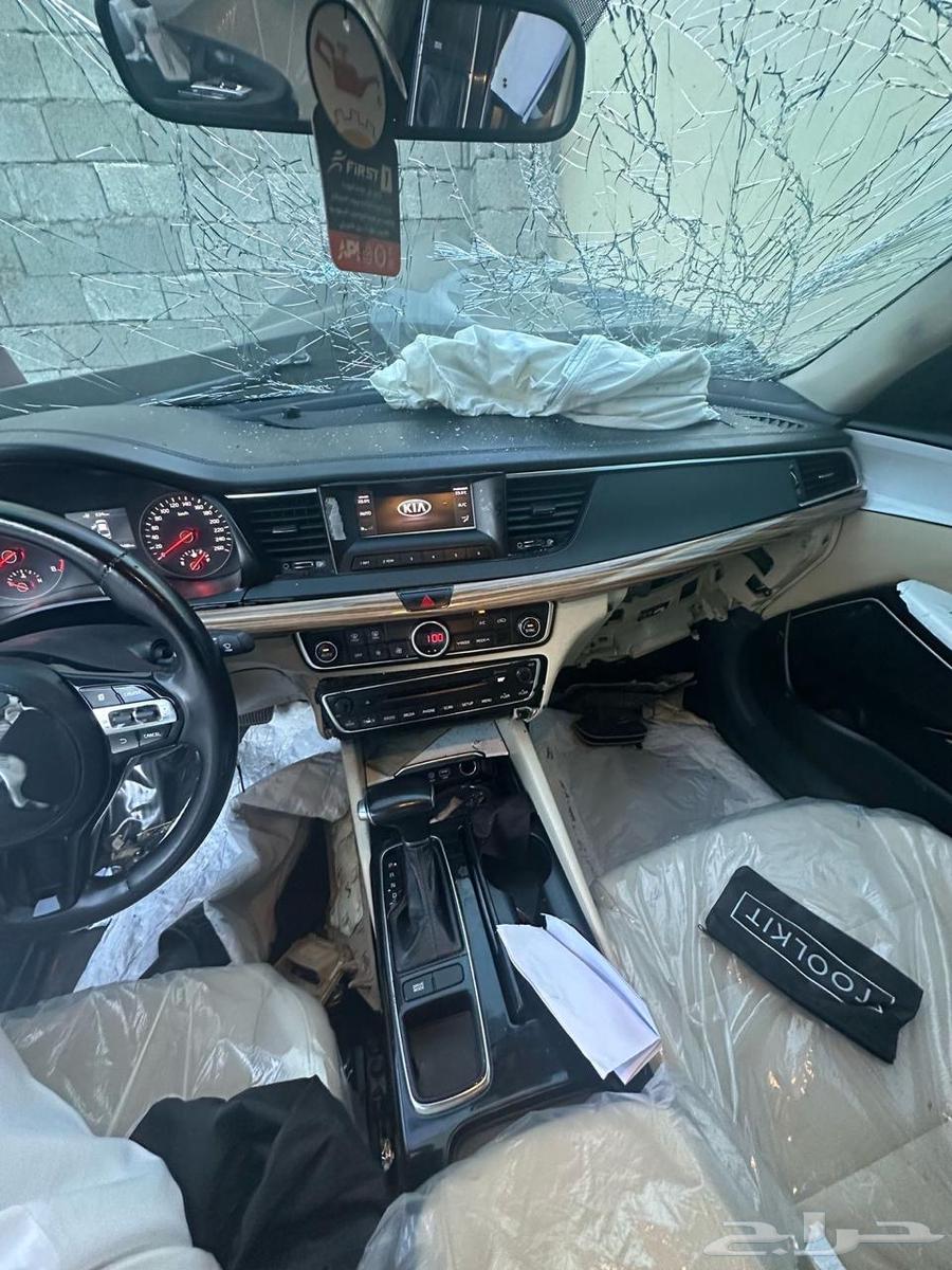 Kia Kadenza 201863016590489986114
