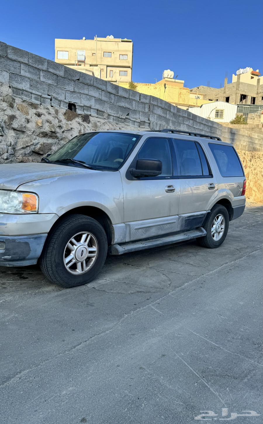 Expedition for sale or exchange for a small car63075244526083111
