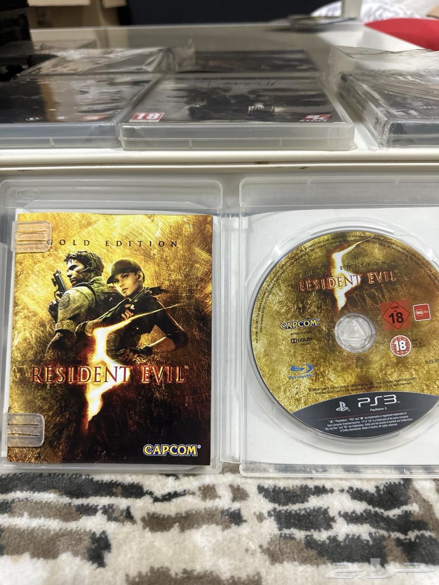 Parts of Resident Evil. SONY 4 363098947946371111