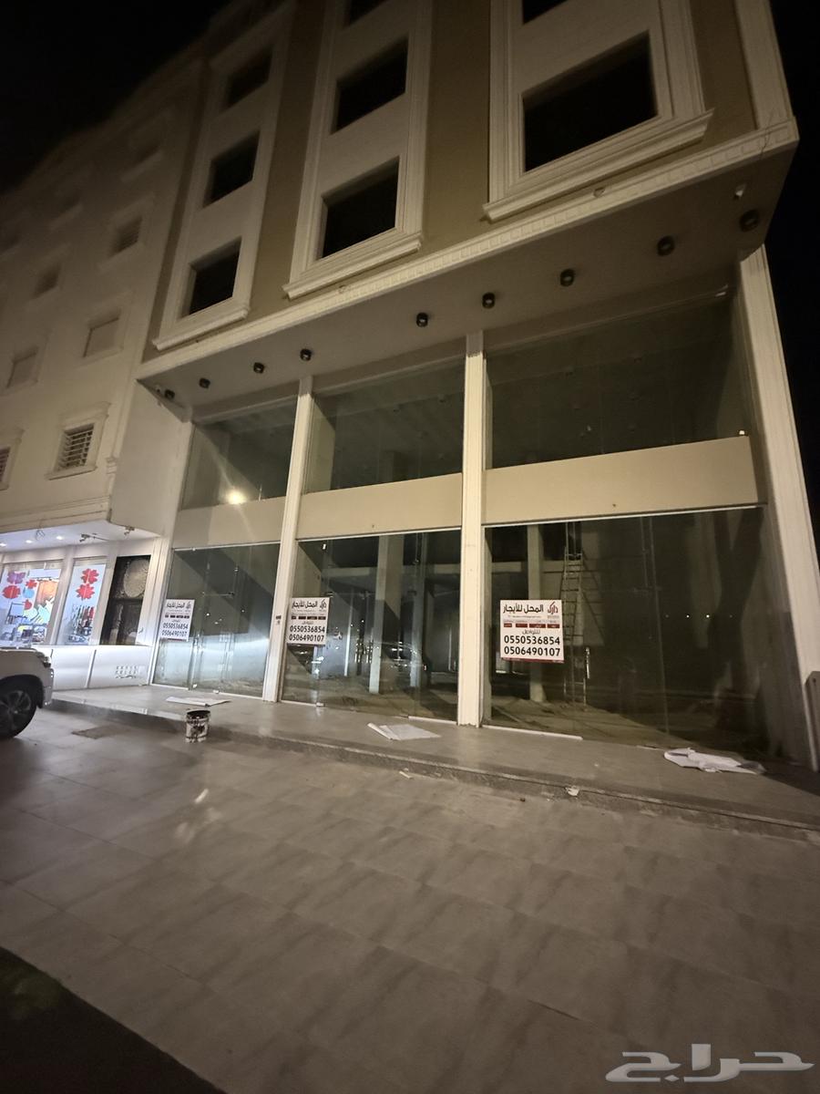 Commercial shops for rent63010622384899113