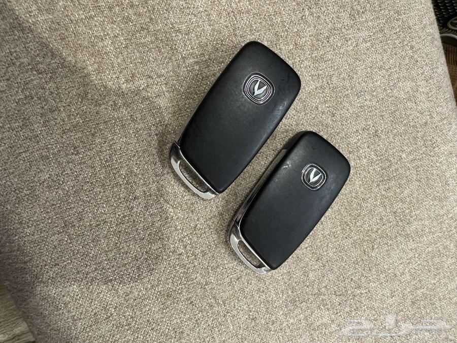 Two Changan CS95 keys63017397963265111