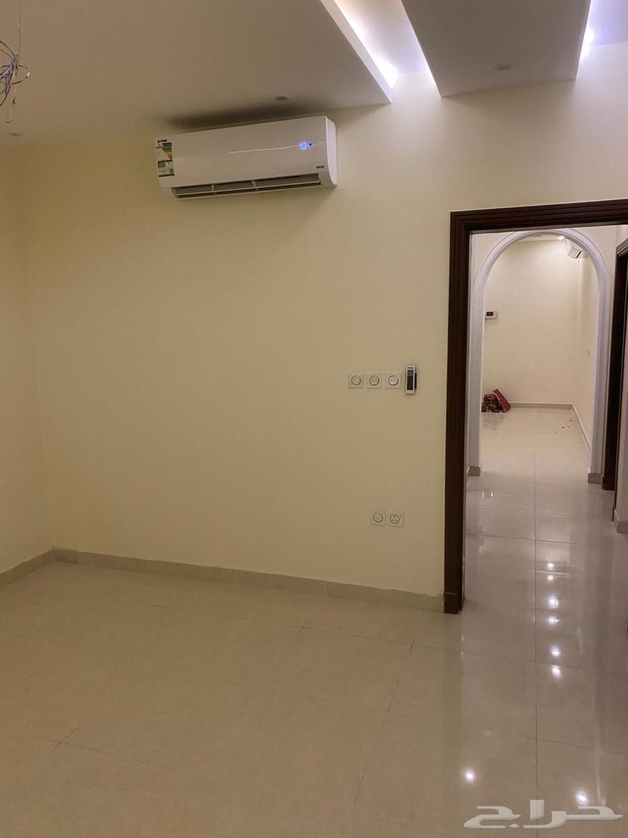 شقة للإيجار