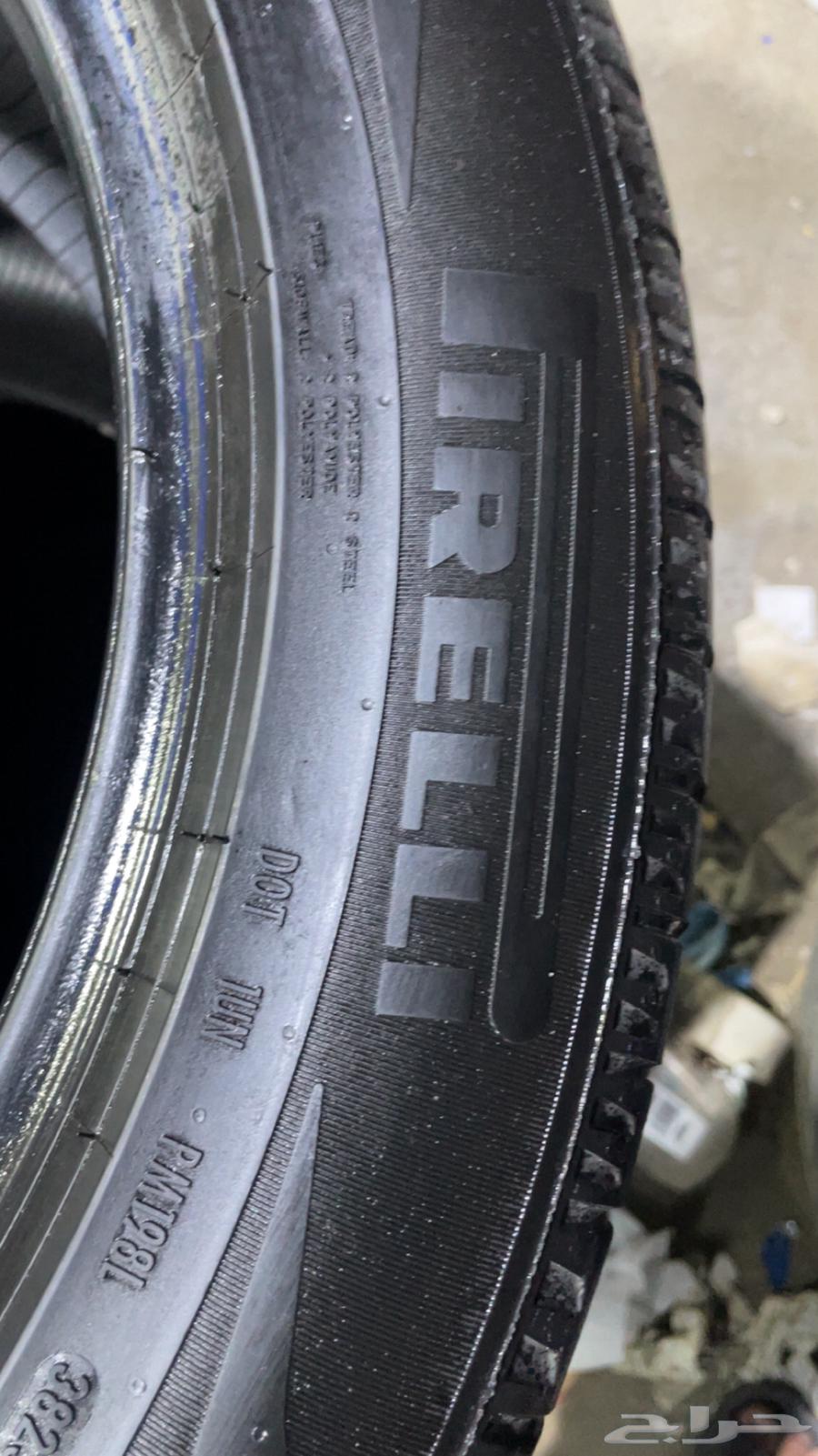235 55 20 Pirelli tire set63140232265987112