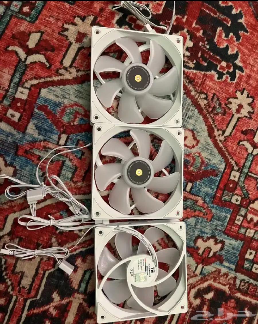 Thermalright white fans 3 PC fans63159913273601112