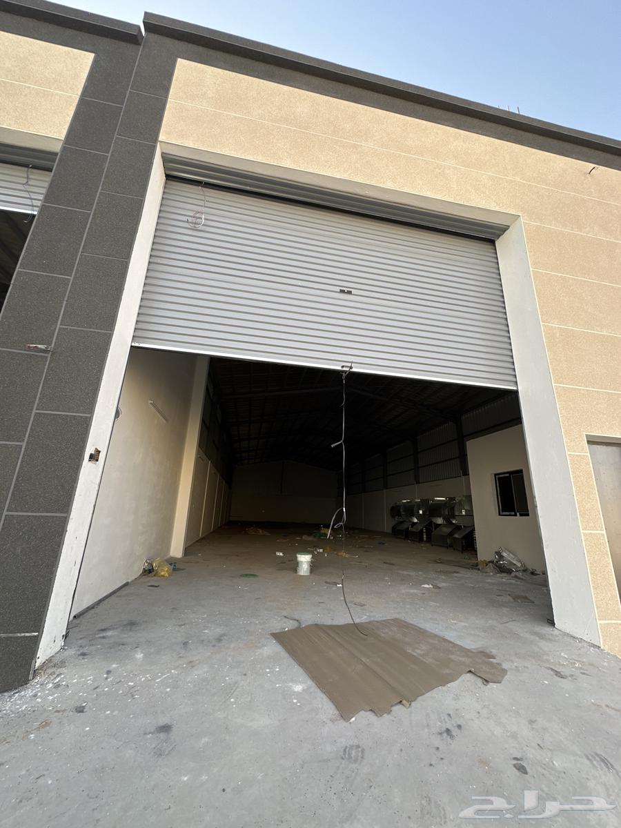 Workshops for rent, full area 42063010199810562113