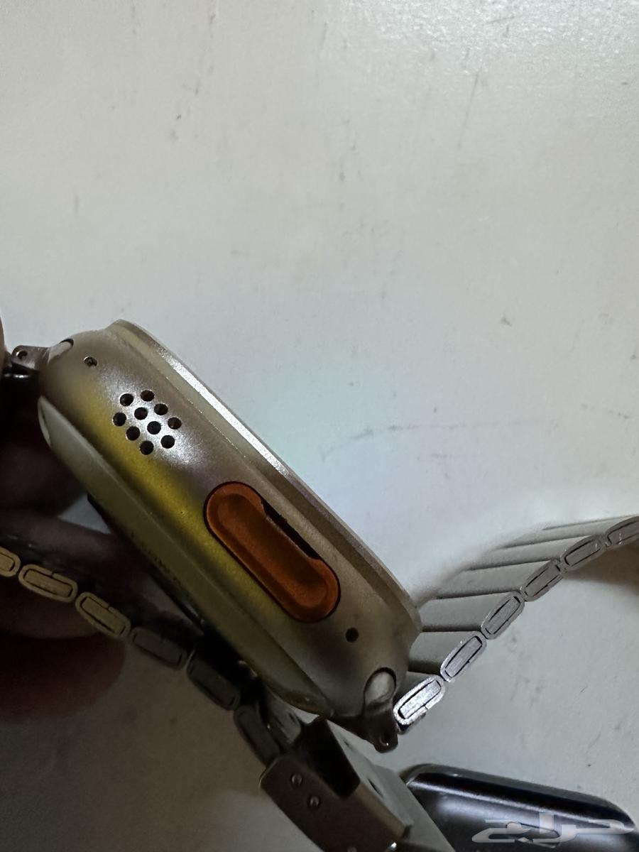 The first X8 ULTRA and the second Apple Watch Series 363204535854977113