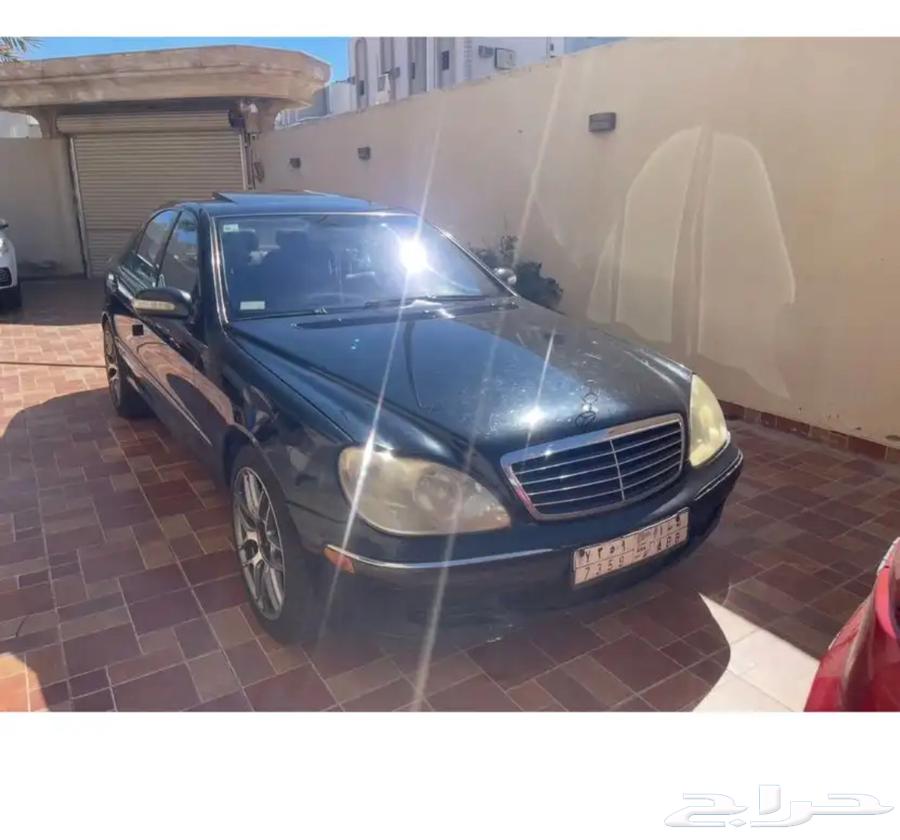 للبيع سيارة مرسيدس فياجرا بحالة جيده جدا سوداء بوية بلدها ف63133535473153111
