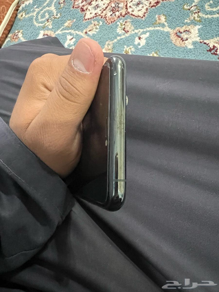 اعرض لكم ايفون 11 بروماكس  256 قيقا   71 البطاريه63015894450690113