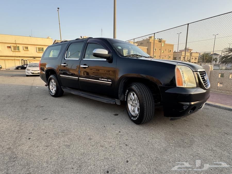 يوكن اكس ال 2011 GMC Yukon XL نظيفة للبيع63616154245379111