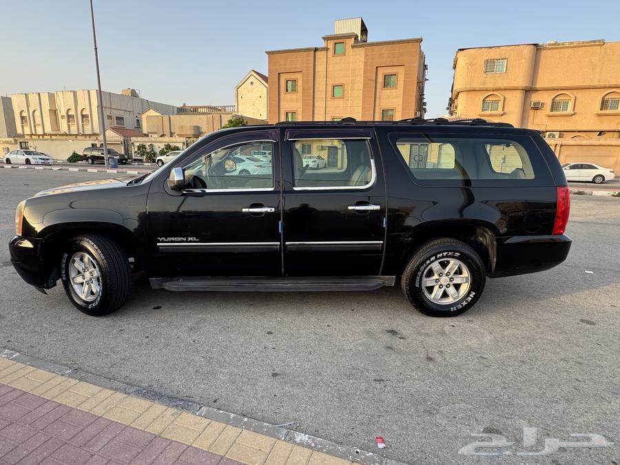 يوكن اكس ال 2011 GMC Yukon XL نظيفة للبيع63616154245379112