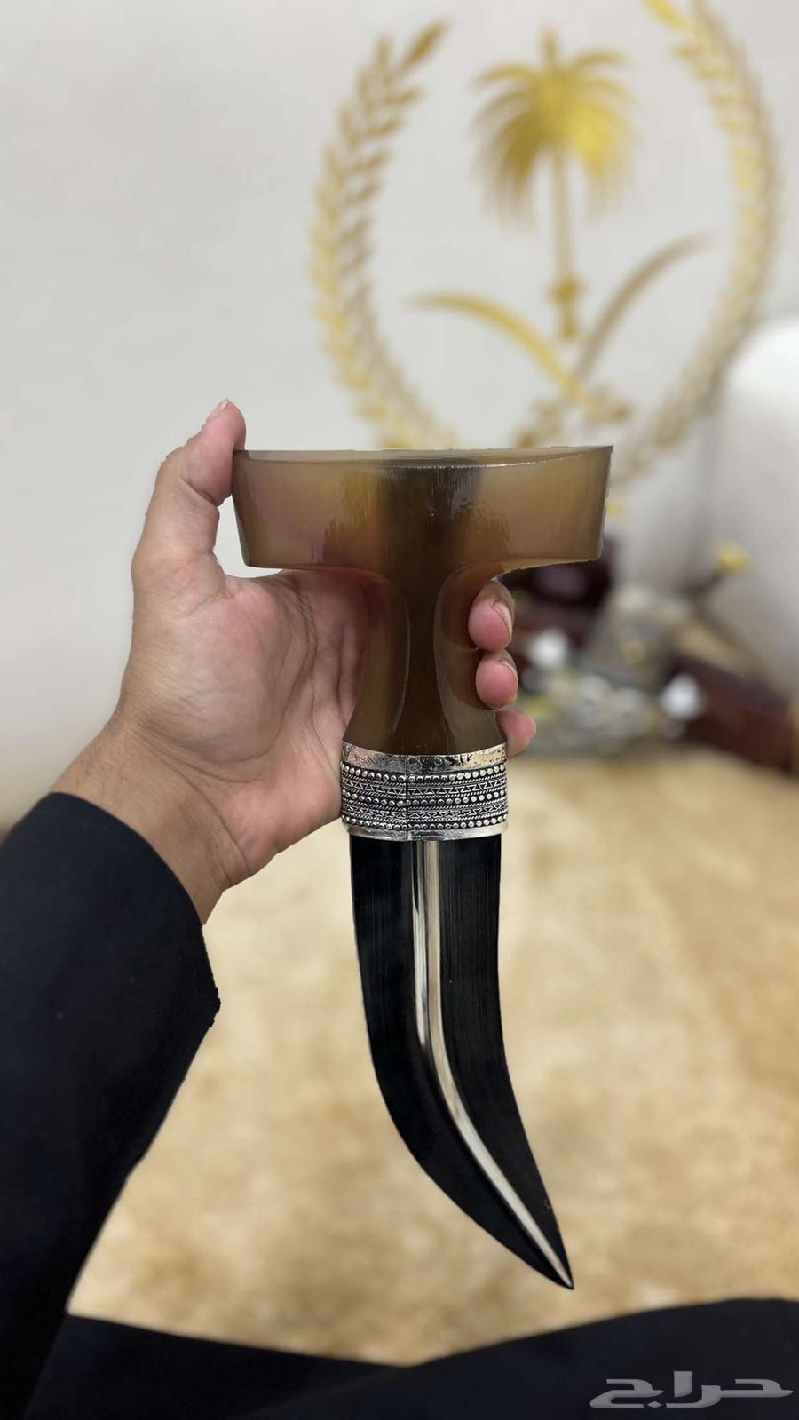 For sale, a dagger with a zebra handle63169663947650112