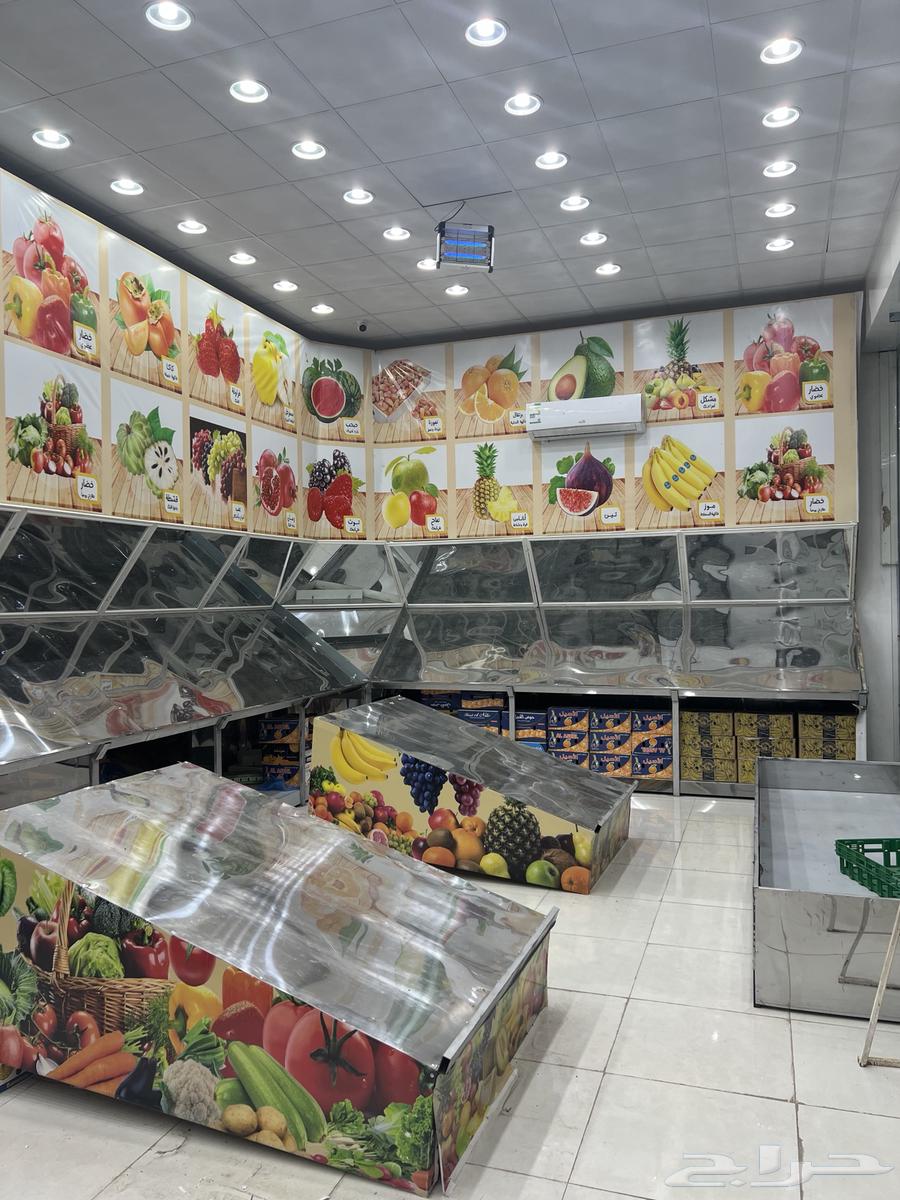 محل خضار كامل بديكورات وثلاجات للاجار63441028416259111