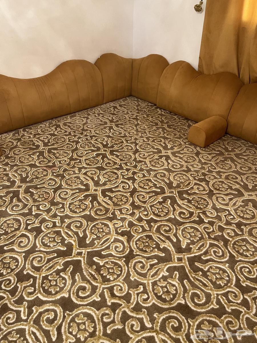 For sale: Turkish carpet and local mattress with one star63042920895361112