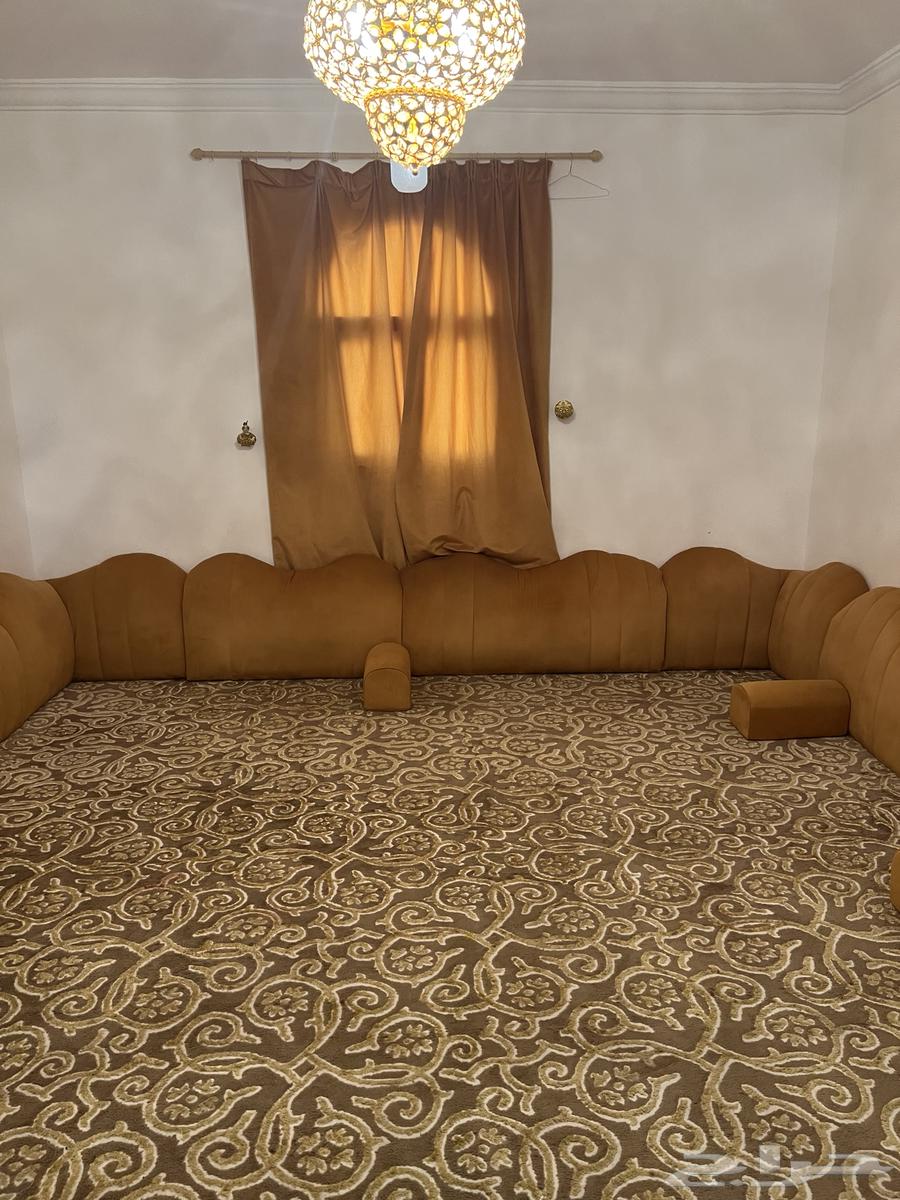 For sale: Turkish carpet and local mattress with one star63042920895361113