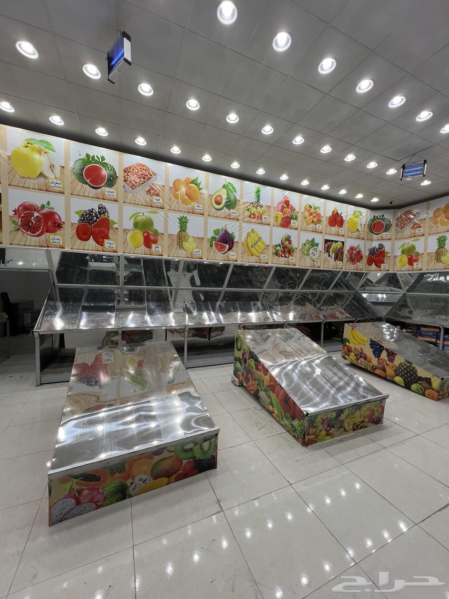 محل خضار كامل بديكورات وثلاجات للاجار63441028416259112