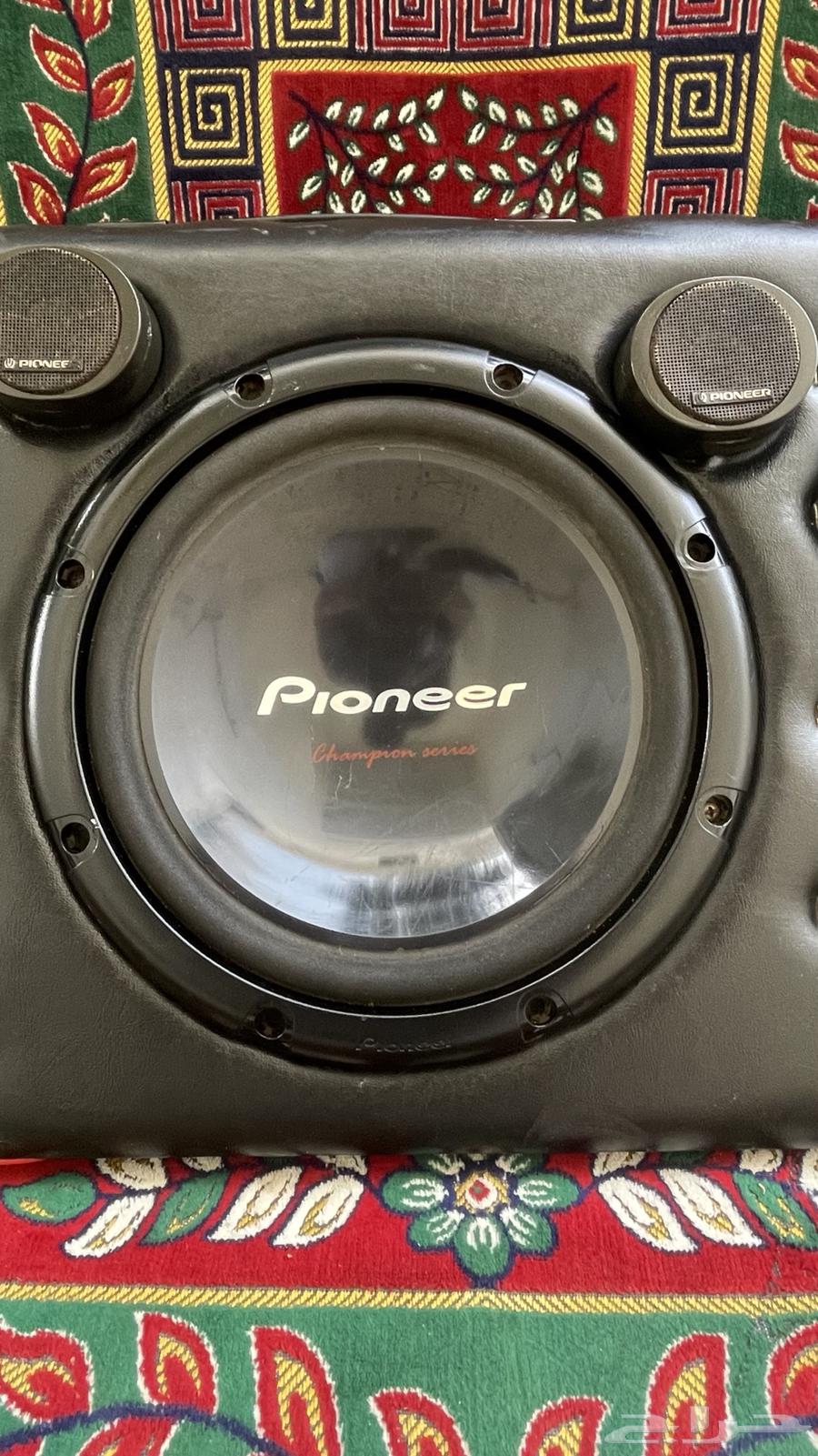 Complete sound system63422393922306114