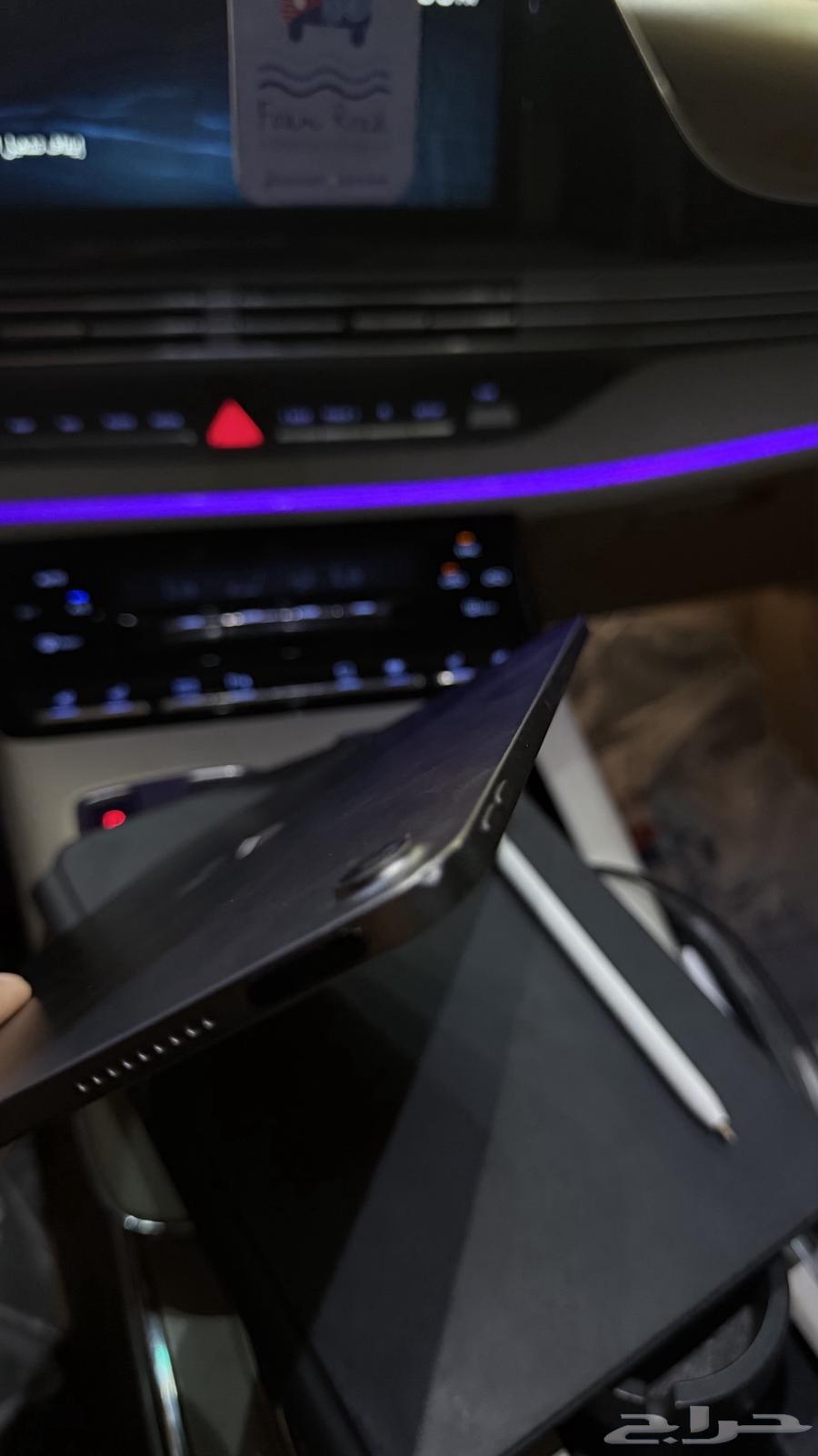 iPad Air 5th generation 256 GB63420788859779112