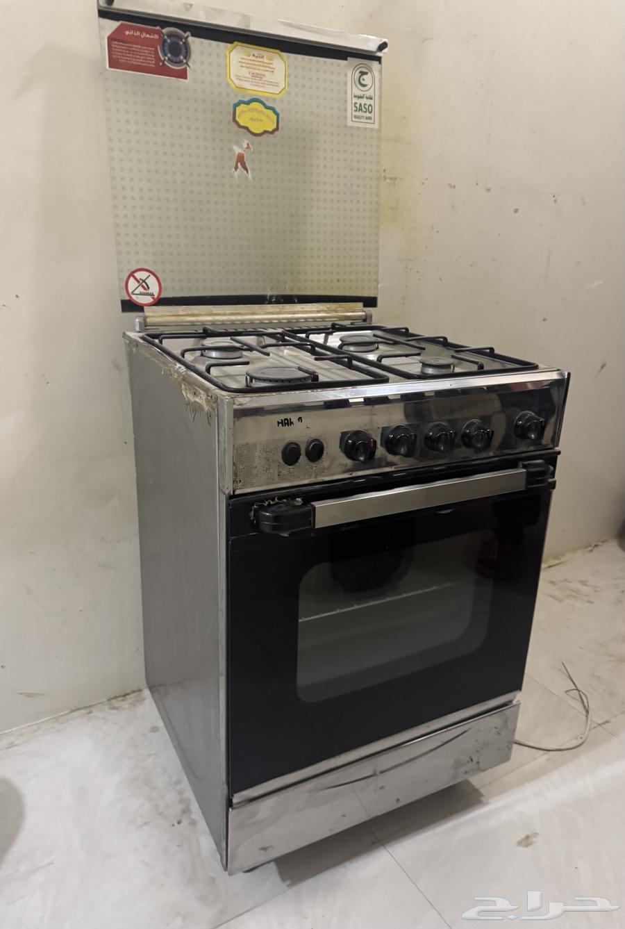 فرن غاز 4 عيون بحالة ممتازة63420898855553111