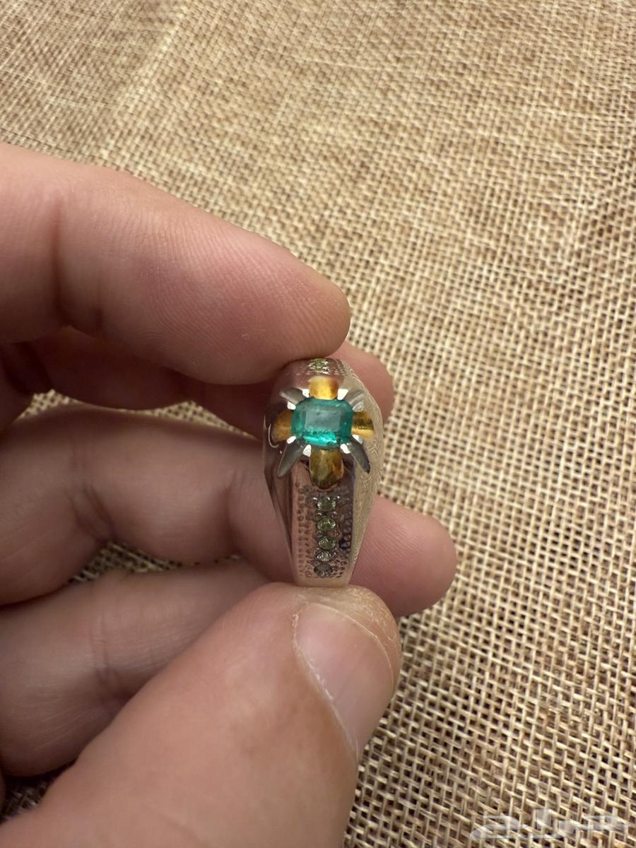 Emerald Baneshiri in Iranian style63420600961153114