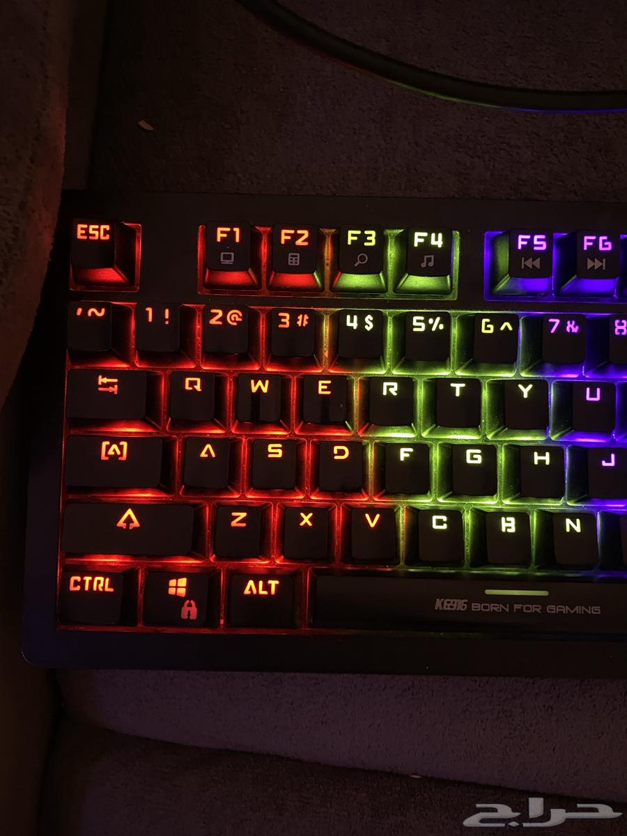 كيبورد كامل RGB63421364411137111