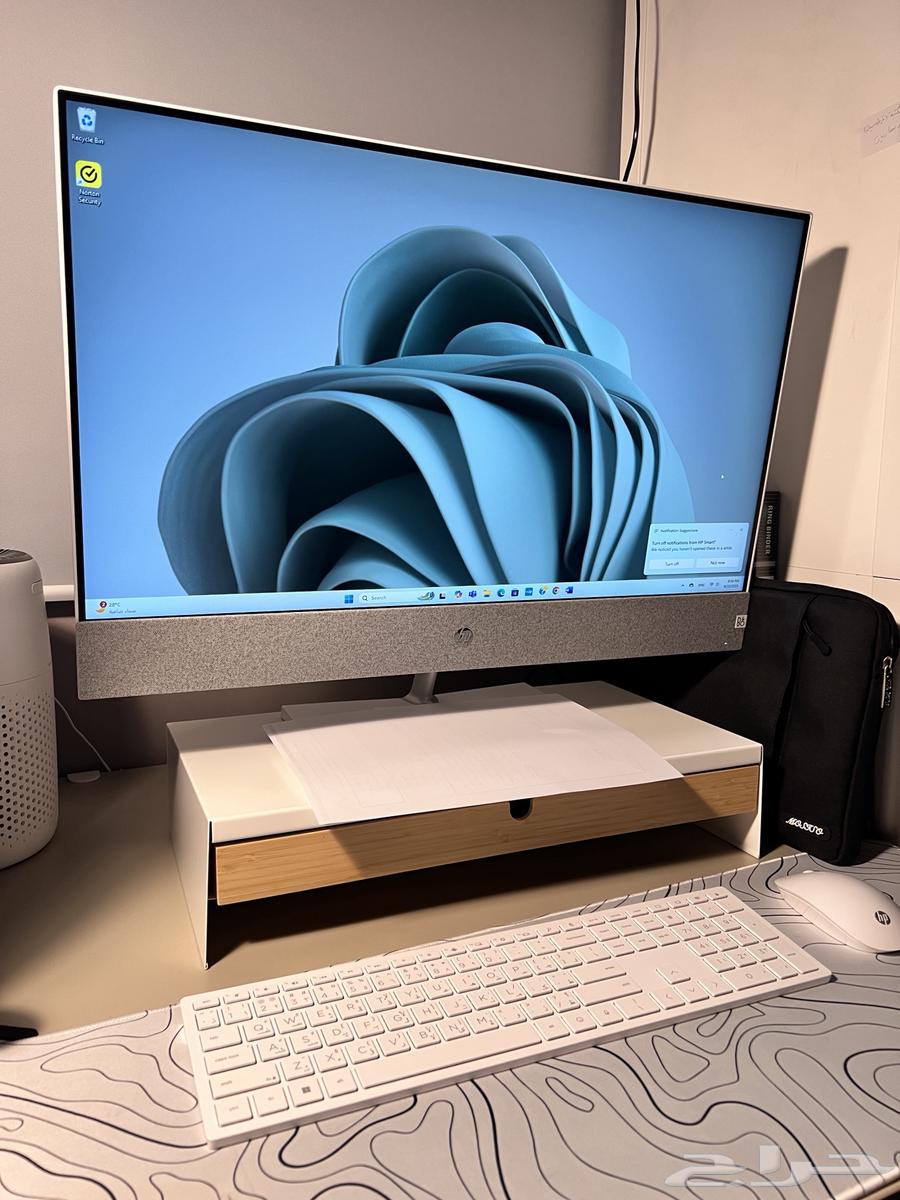 HP Pavilion All-in-One 27 Computer63420321586306110