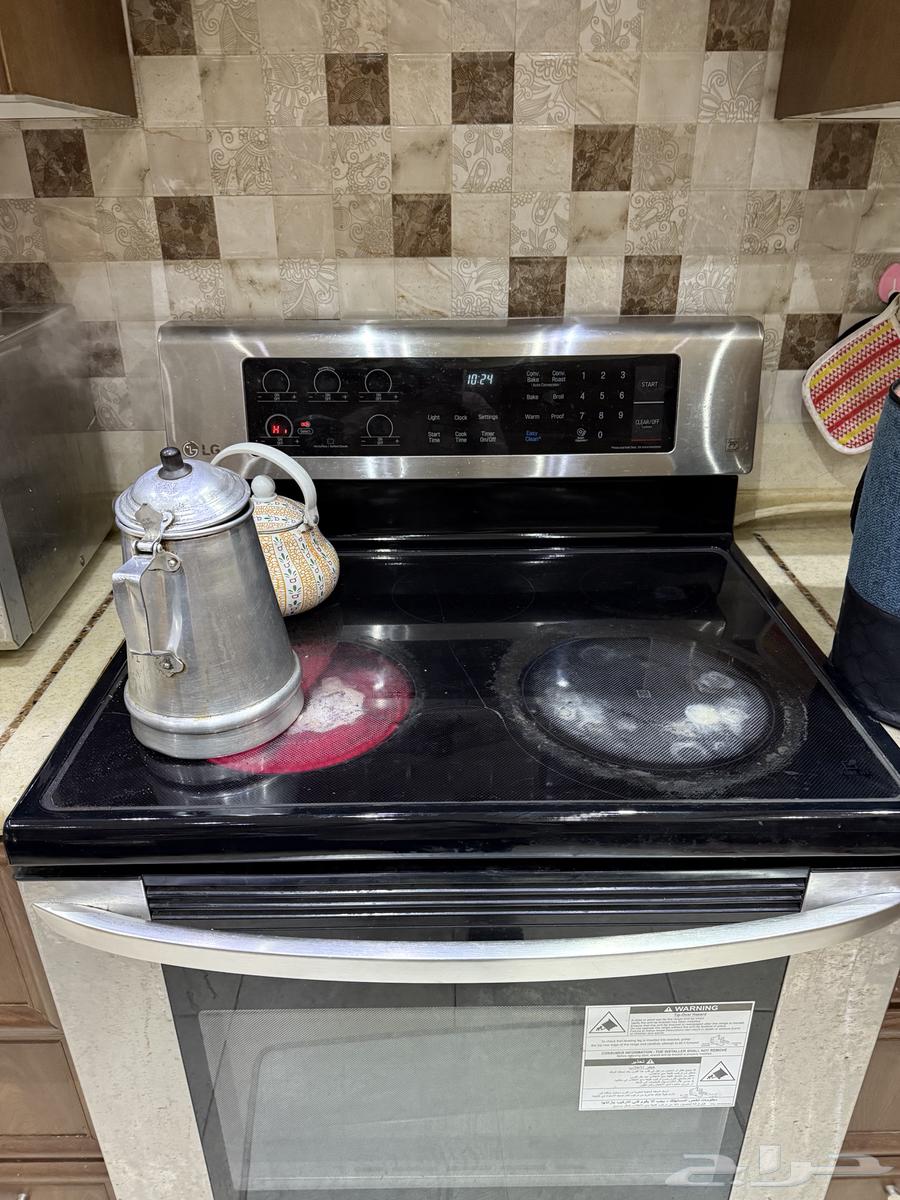 Electric oven and grill oven63421223627394111