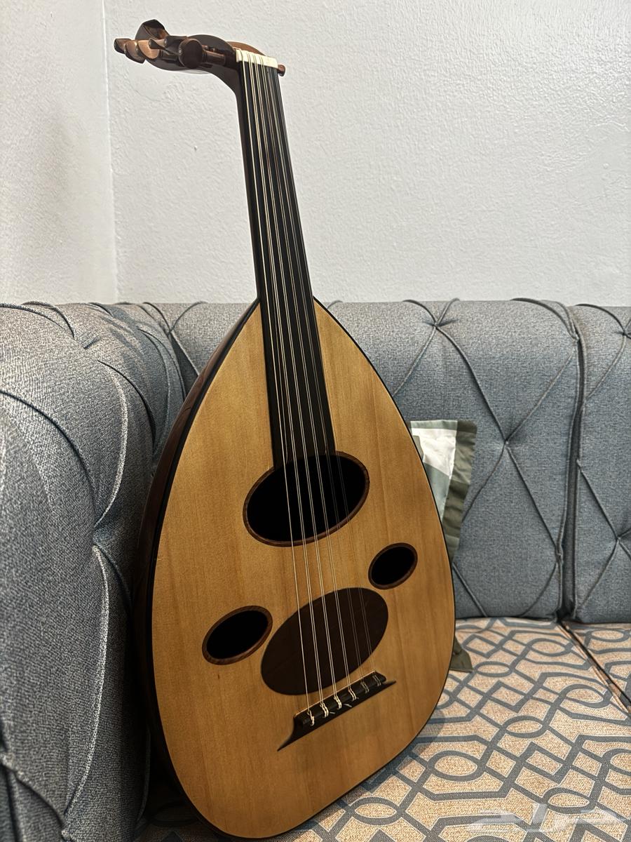 Oud strings, Dagr, need no introduction.63421877348098110