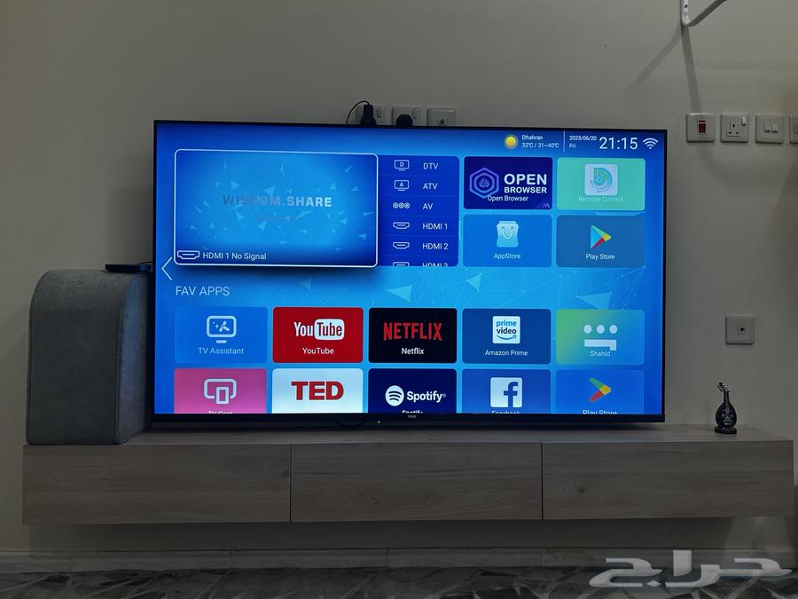 تلفزيون 65 بوصه للبيع مع طاولة للتلفزيون63420600727042112