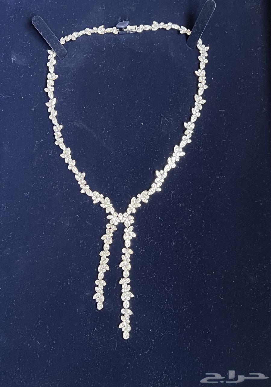 سوارفسكي طقم عقد واسواره وخاتم63417723291651117
