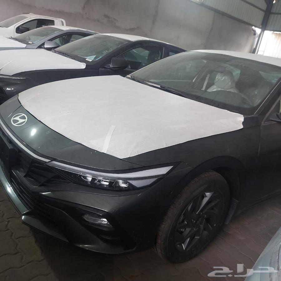 Hyundai Elantra Smart and Smart Plus Model 202563612408291330111
