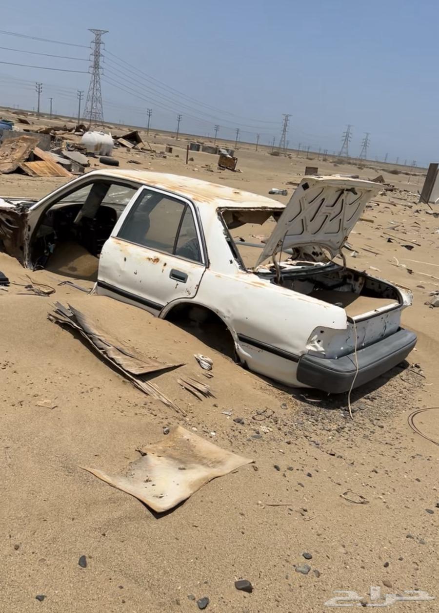 Car for scrap without engine63611988499970112