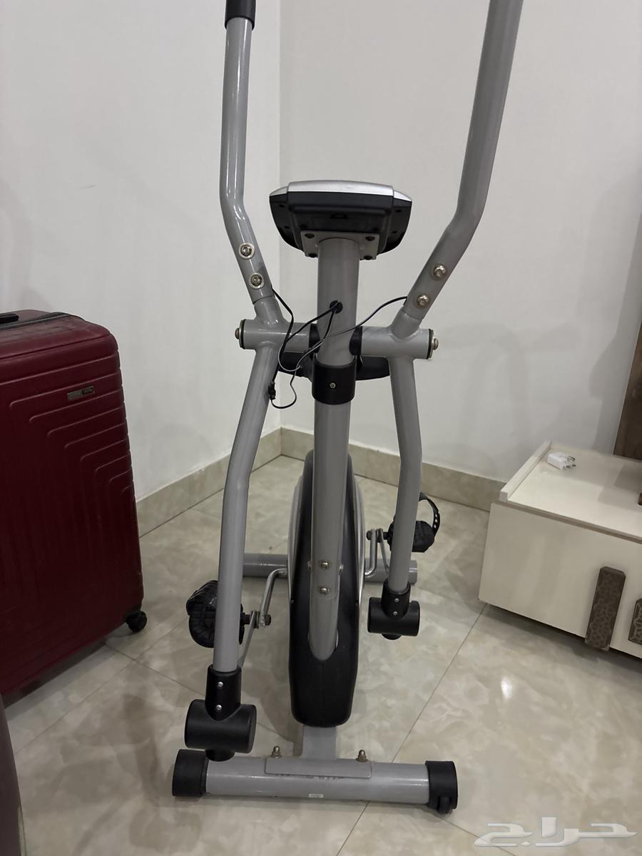 Stationary exercise bike63414841102723118