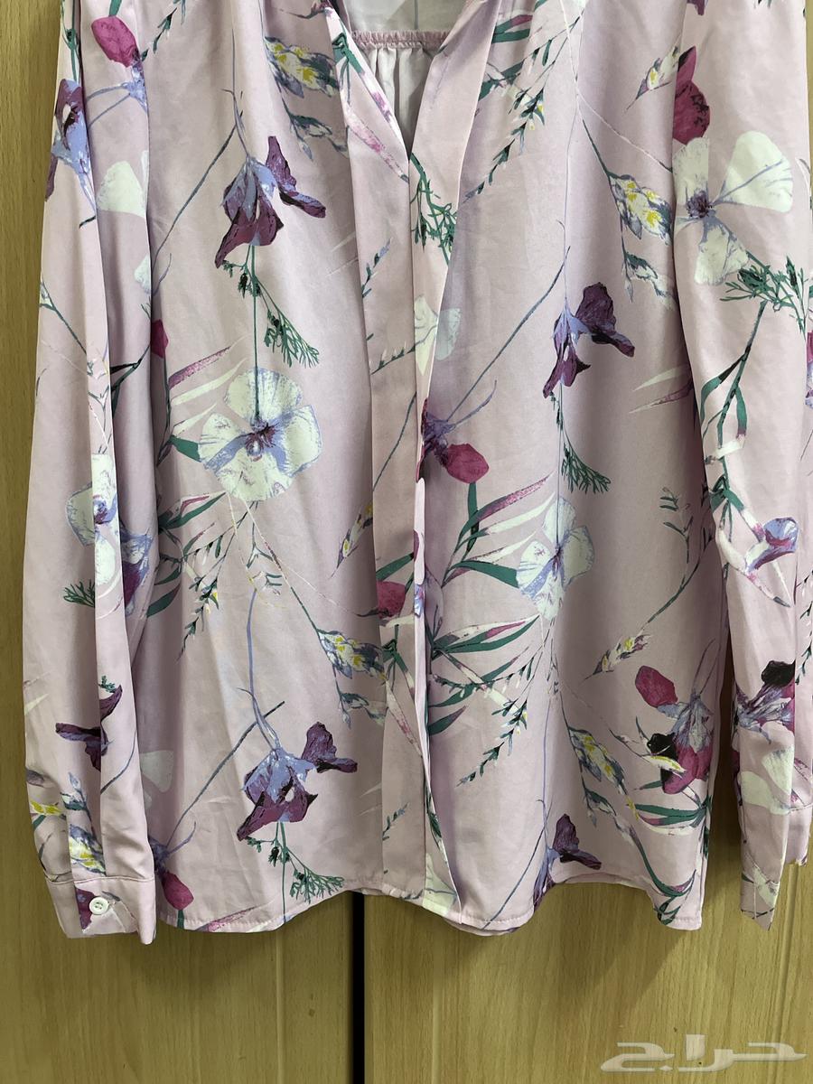 Girls' shirts and blouses, medium and large sizes, used634142197158421114