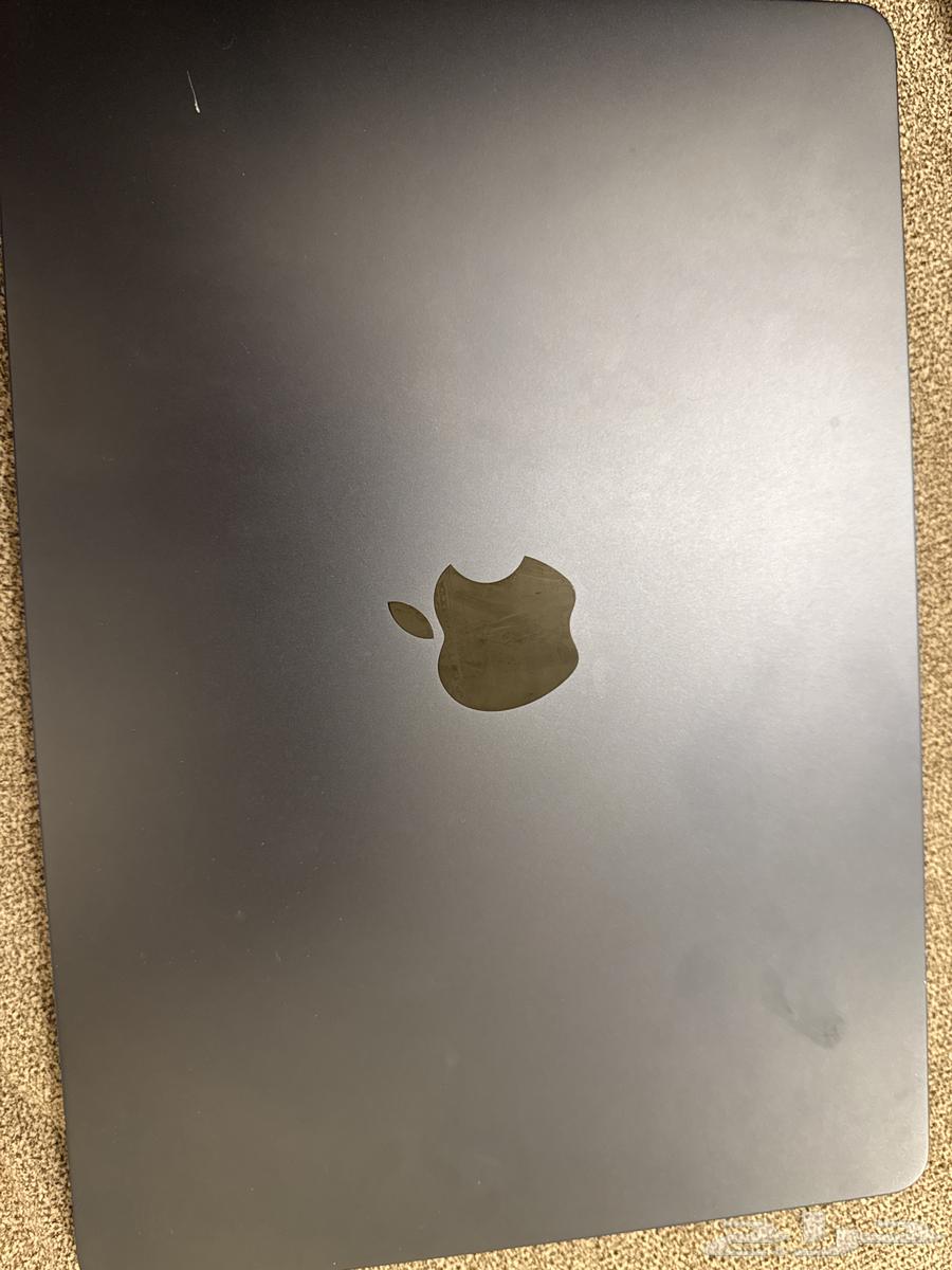 MacBook Air M3 2024 edition63413511863681113