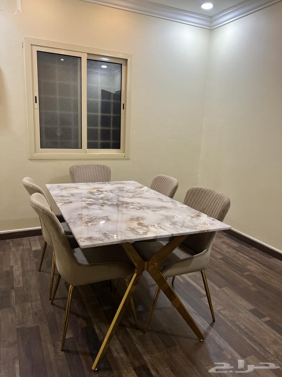 طاوله طعام جديده للبيع63413305901314111