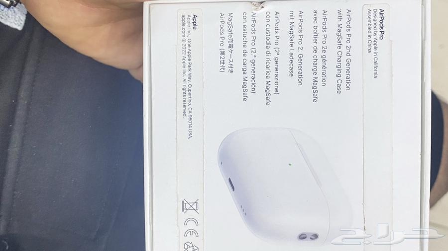 Apple AirPods Pro earbuds634133750792991127