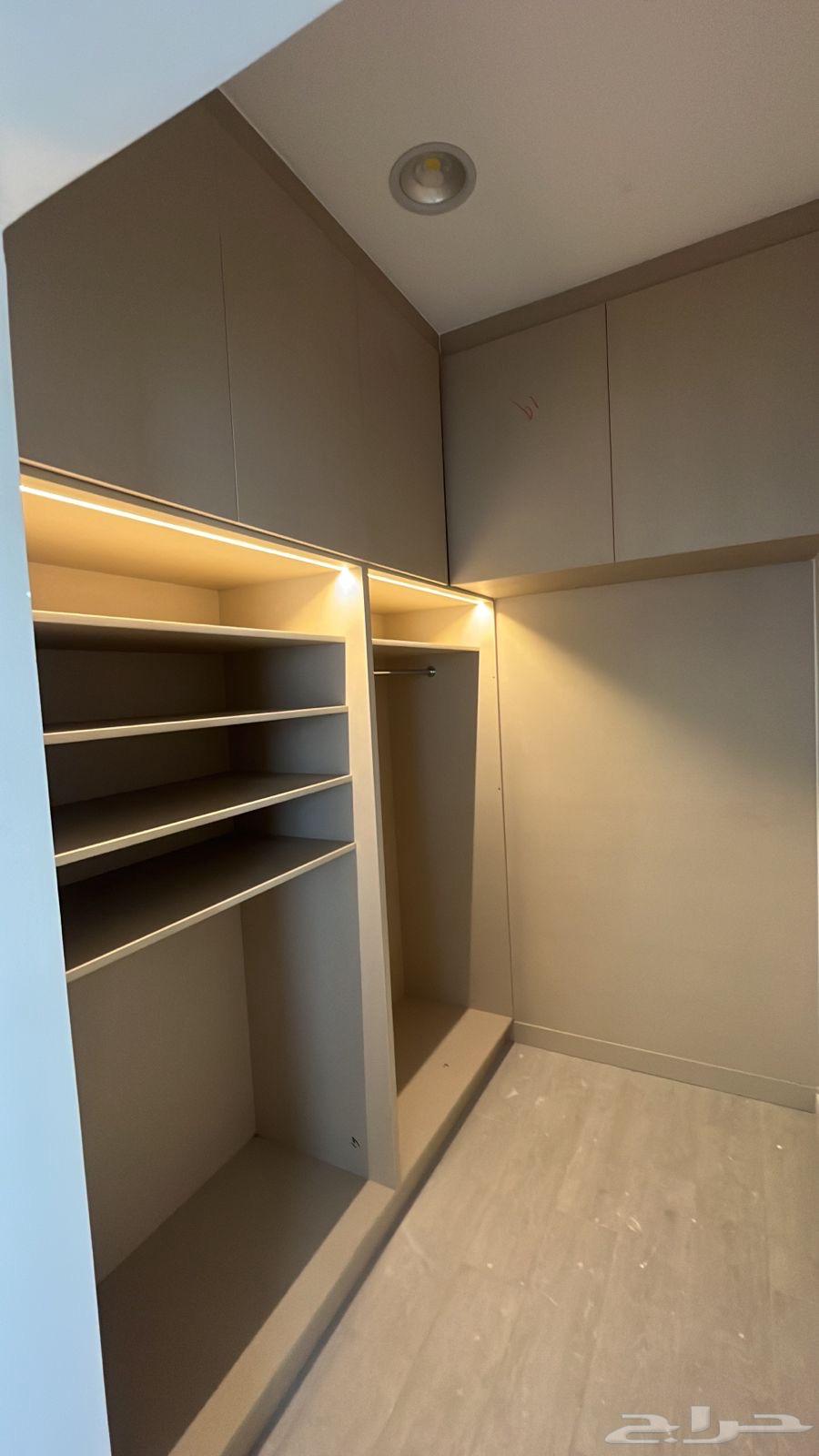 مطلوب مندوب مشاريع اعمال خشبيه ومفروشات وديكورات63033600423170111