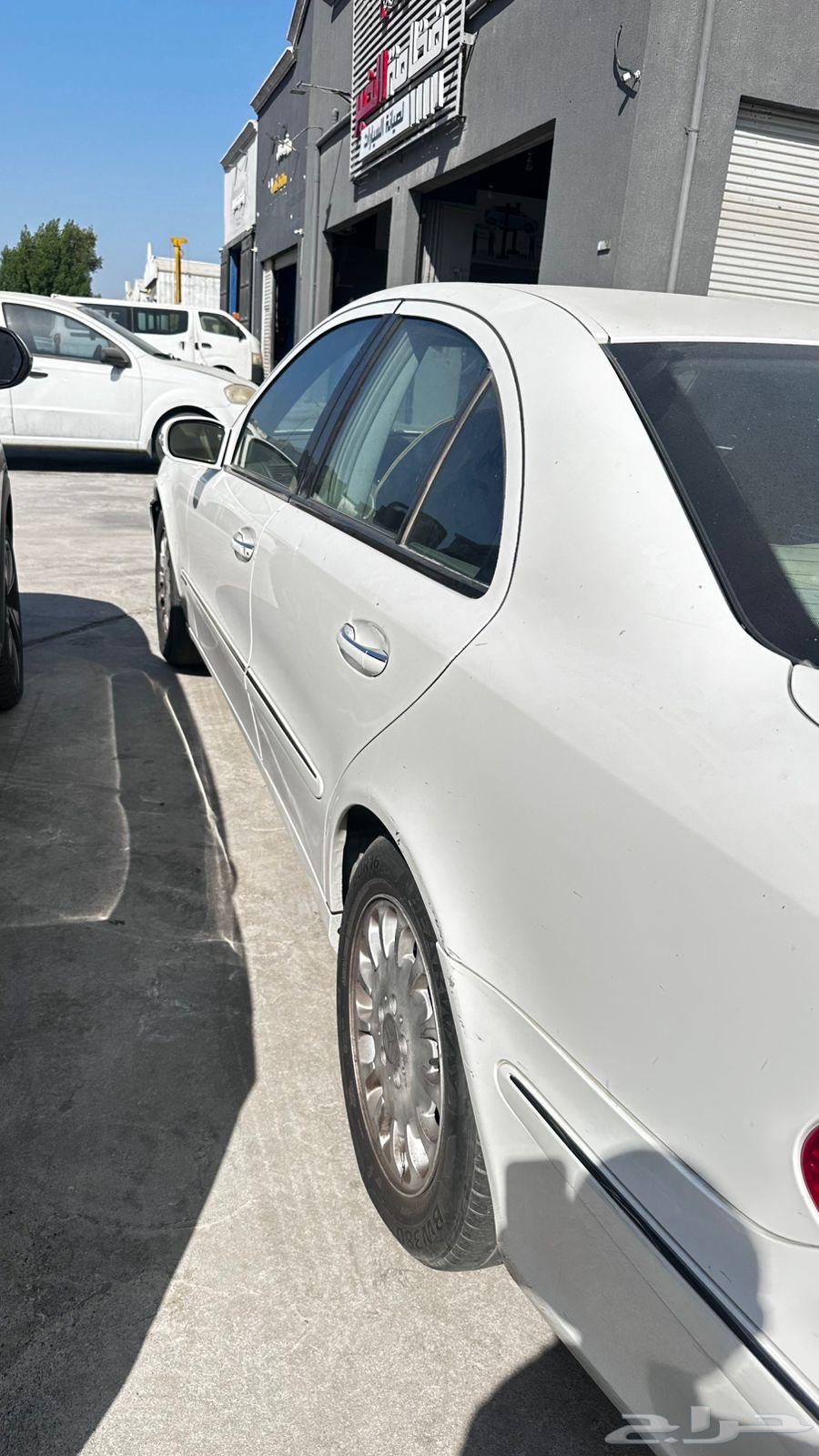Mercedes E280 for sale for use or scrap63612405447298113